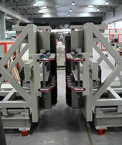 Photo of a D2 verticle denibbing machine
